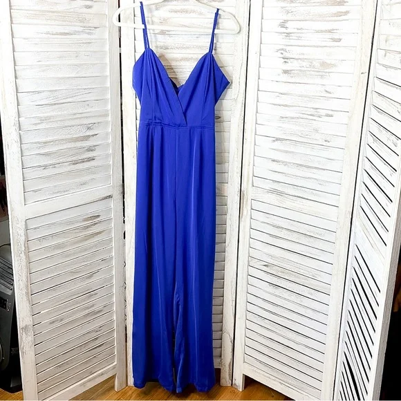 REVOLVE SUPERDOWN | Abigail Wide Leg Jumpsuit Blue - Picture 4 of 11